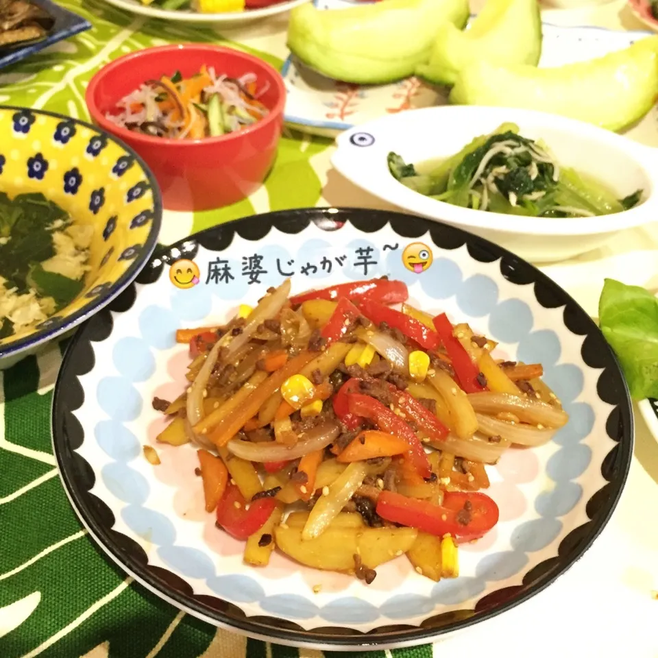 Snapdishの料理写真:♦︎♦︎新じゃがとひき肉deピリ辛麻婆風♦︎♦︎|ぷらっとさん