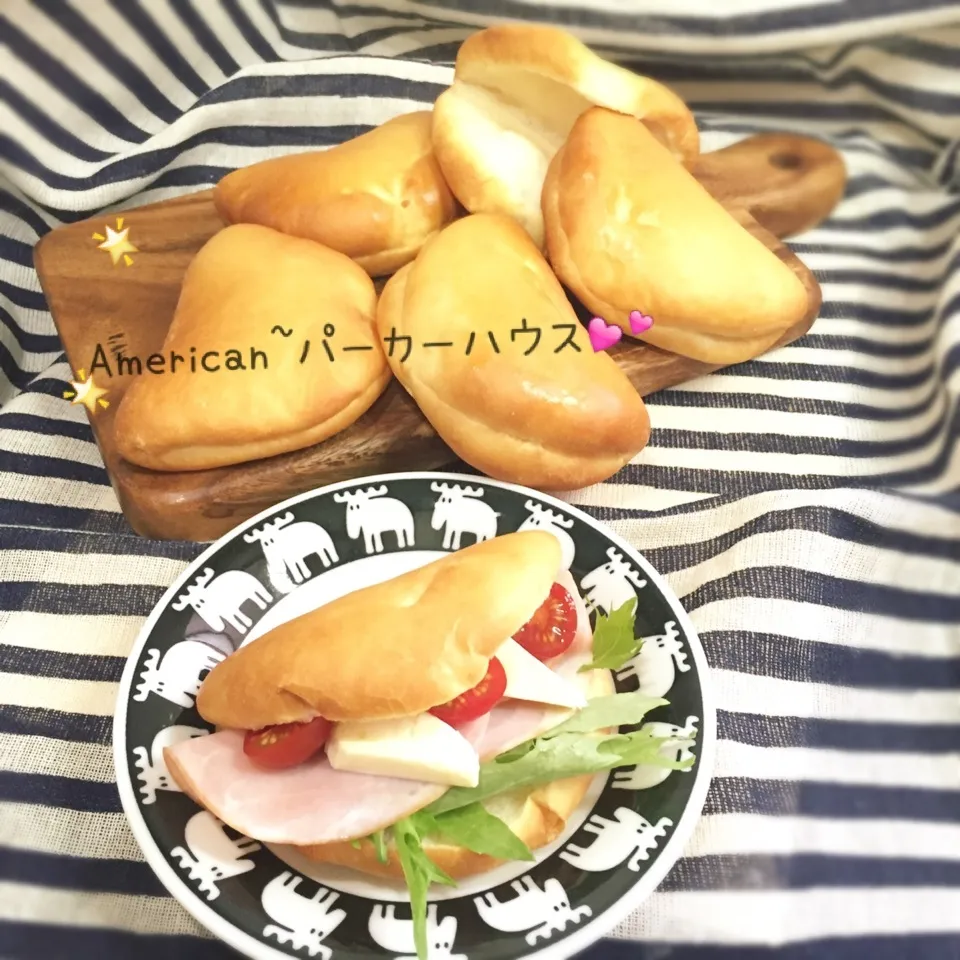 Snapdishの料理写真:★parker house roll★|ぷらっとさん