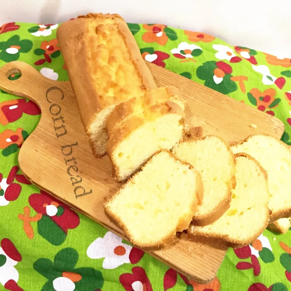 ☀️朝の目覚めに❣️〜コーンブレッド〜|ぷらっとさん