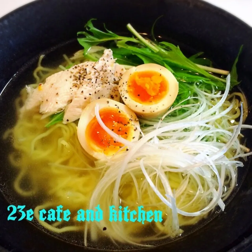 鶏ハムの出汁でラーメン♡|fufu_minnさん