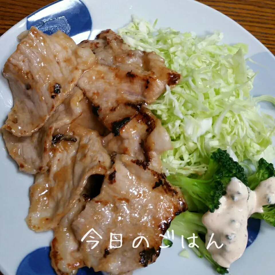 Snapdishの料理写真:醤油麹で豚の生姜焼き|cookieさん