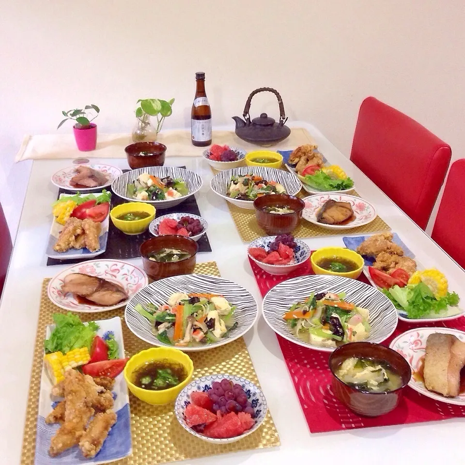 Snapdishの料理写真:♡フルーツまでがっつり食べて‼️「おとな4人で¥2000」|ぷらっとさん