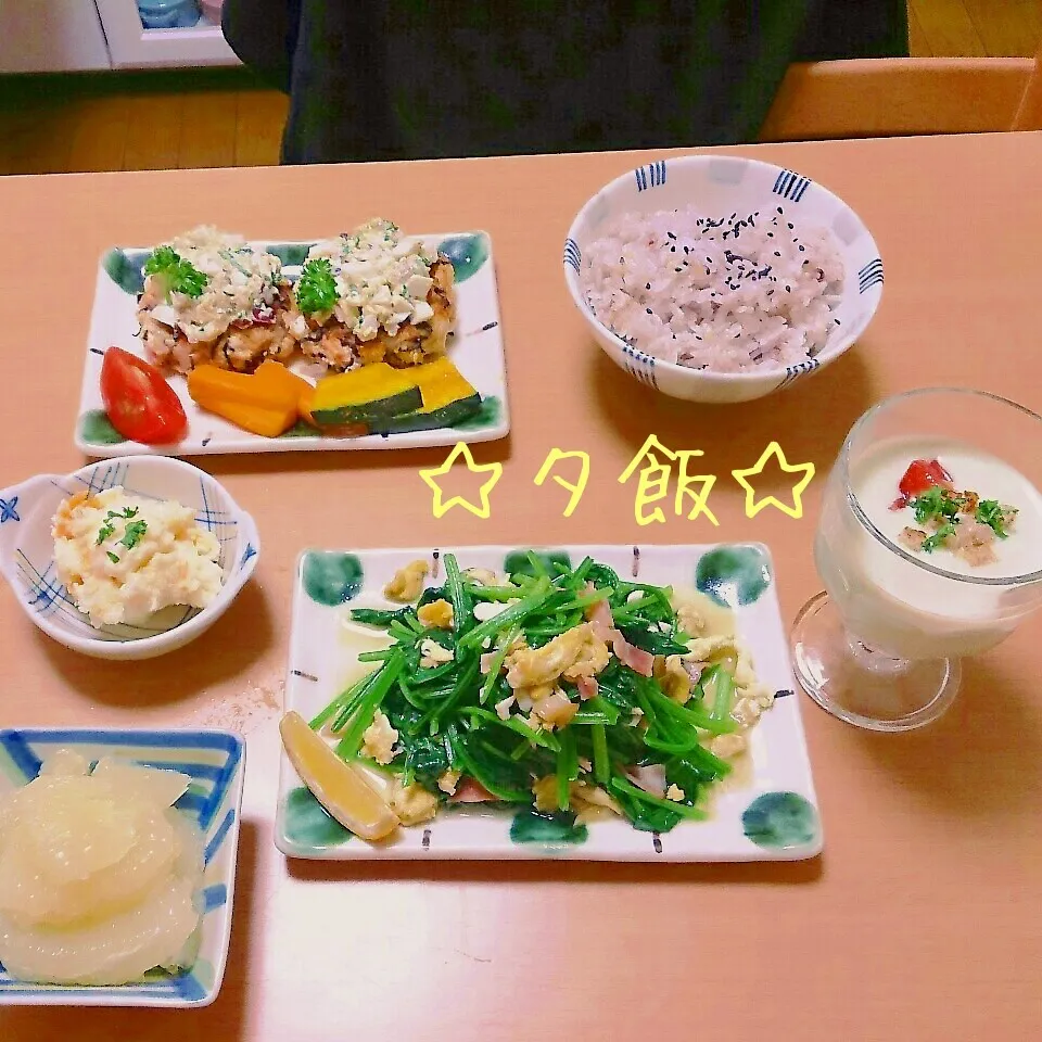 Snapdishの料理写真:ベーコン＆ほうれん草炒め|A&Cさん