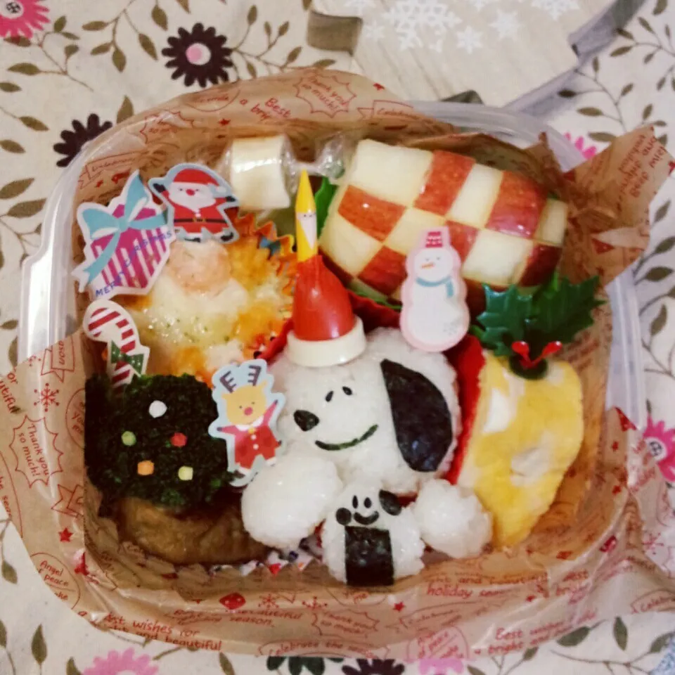 Snapdishの料理写真:X'mas スヌ弁当♥|ゆみごんさん