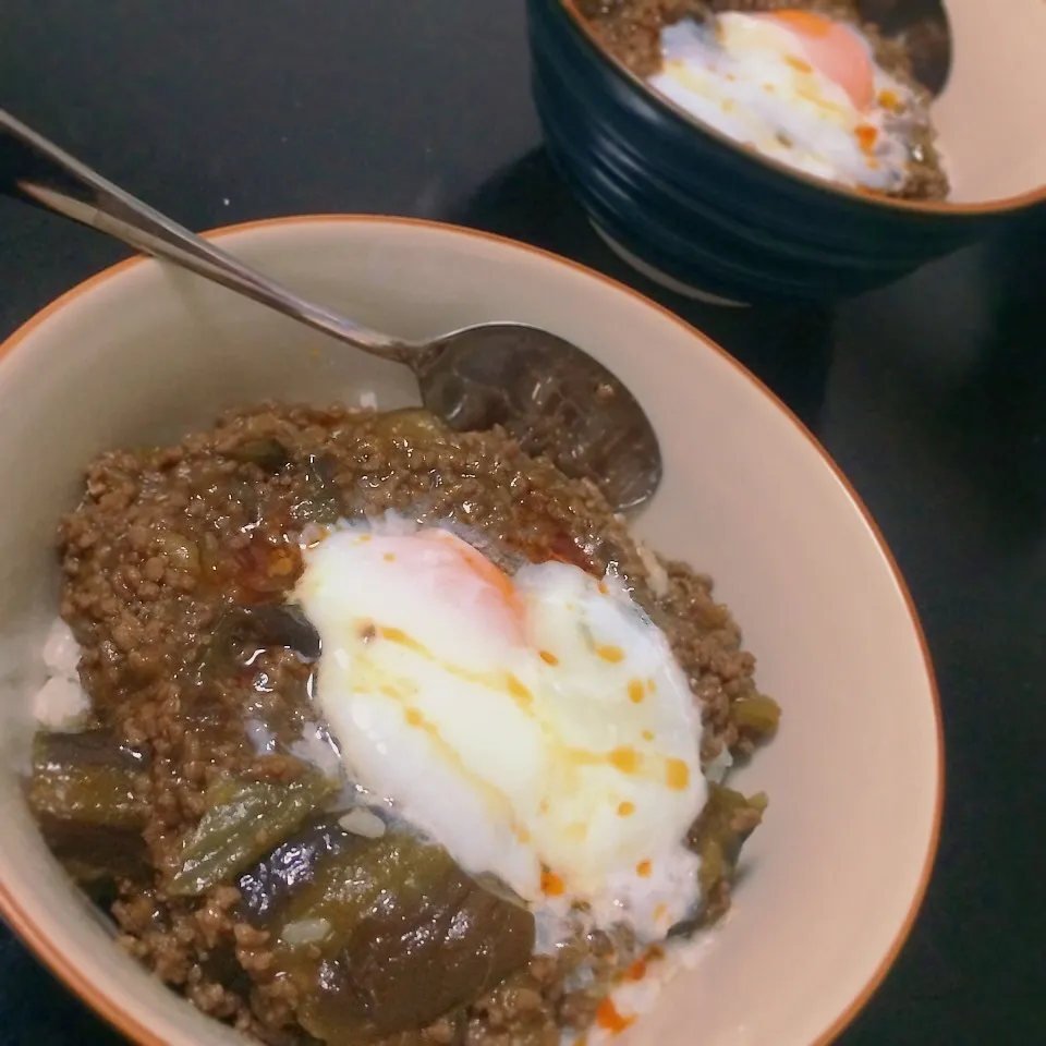 茄子と挽肉の中華風丼|あやさん