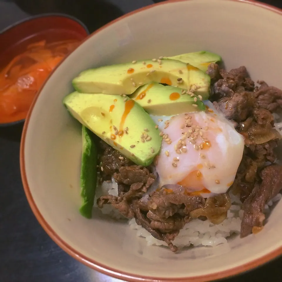 アボカド牛肉丼|あやさん