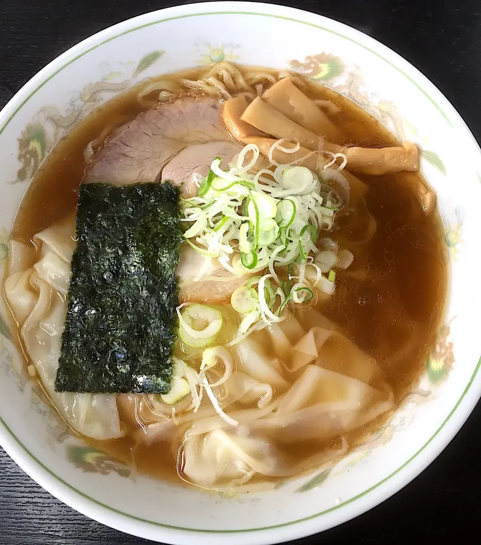 支那そば はせべでワンタンメン頂きました🍜

旨し😋|NOMU'S キッチン🍳さん