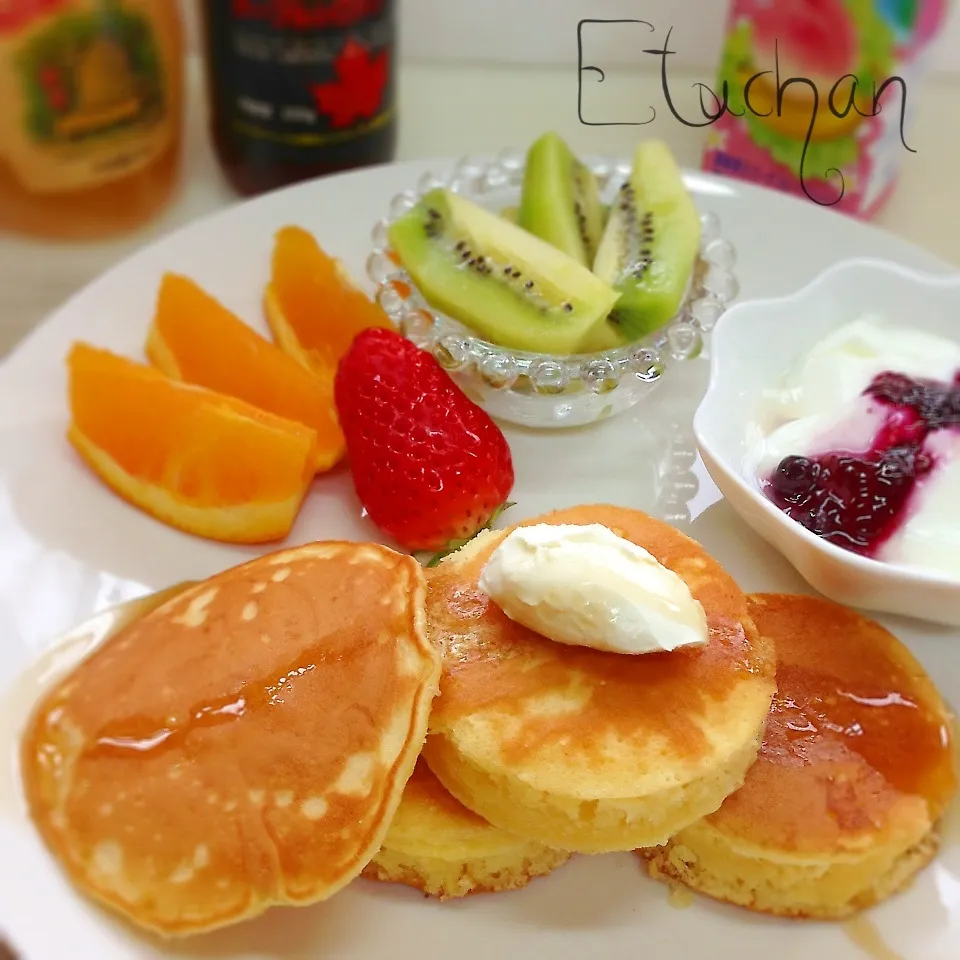 娘の朝ご飯♡fumikaさんのホットケーキ|★えっちゃん★さん