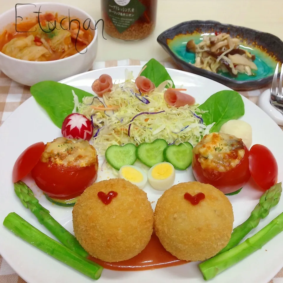 晩ご飯♡まんまるイカコロッケ|★えっちゃん★さん