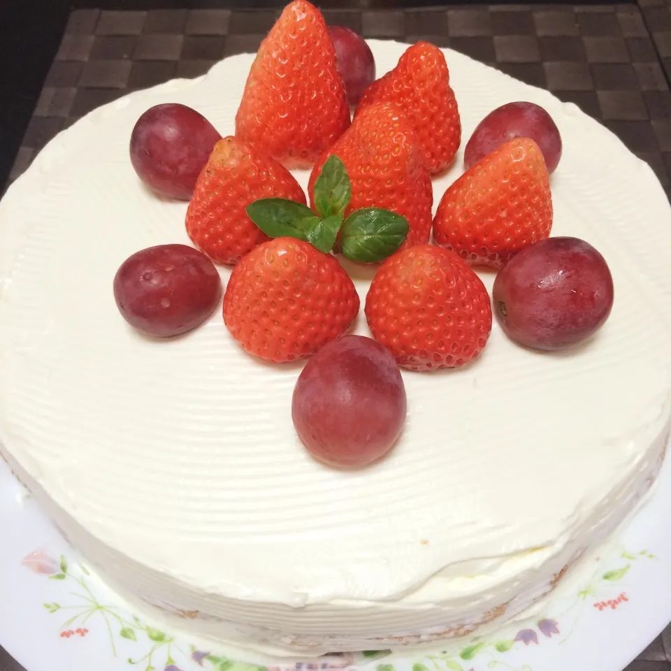 Snapdishの料理写真:パパお誕生日ケーキ|みかんさん