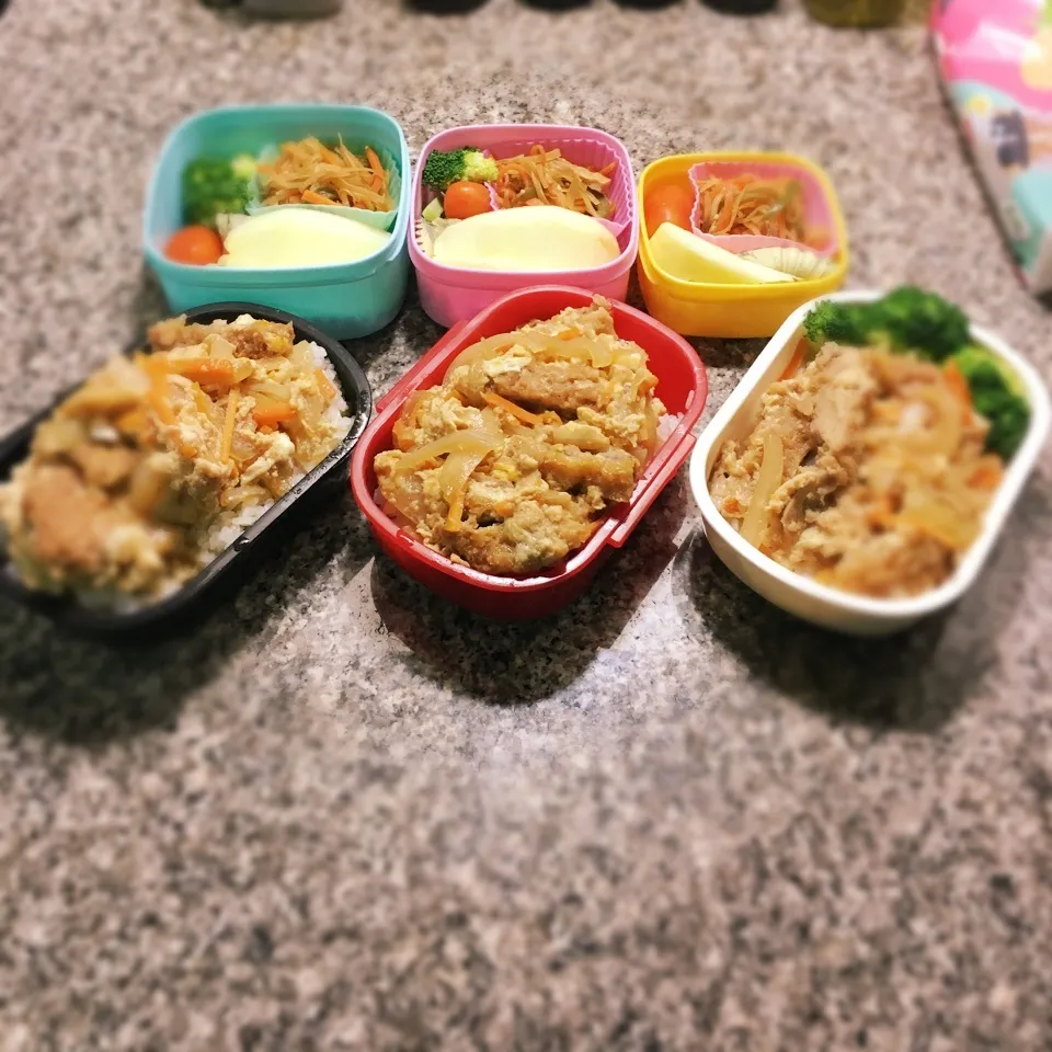 チキンカツ丼弁当|yukさん