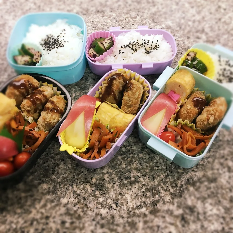 Snapdishの料理写真:チキンメンチカツ弁当|yukさん