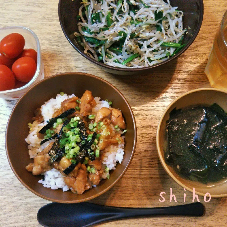 Snapdishの料理写真:焼き鳥丼|しほさん