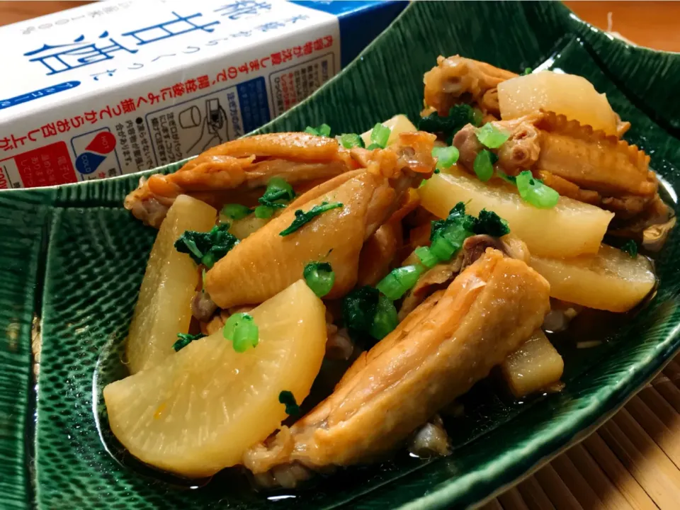 糀甘酒でつくる！手羽中と大根の中華風煮|じゅんけさん