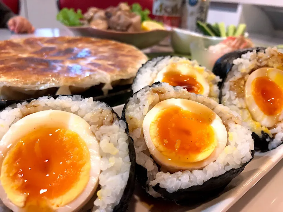 味玉おにぎり🍙うまタレがけ🎶❤️|ハマちゃんさん