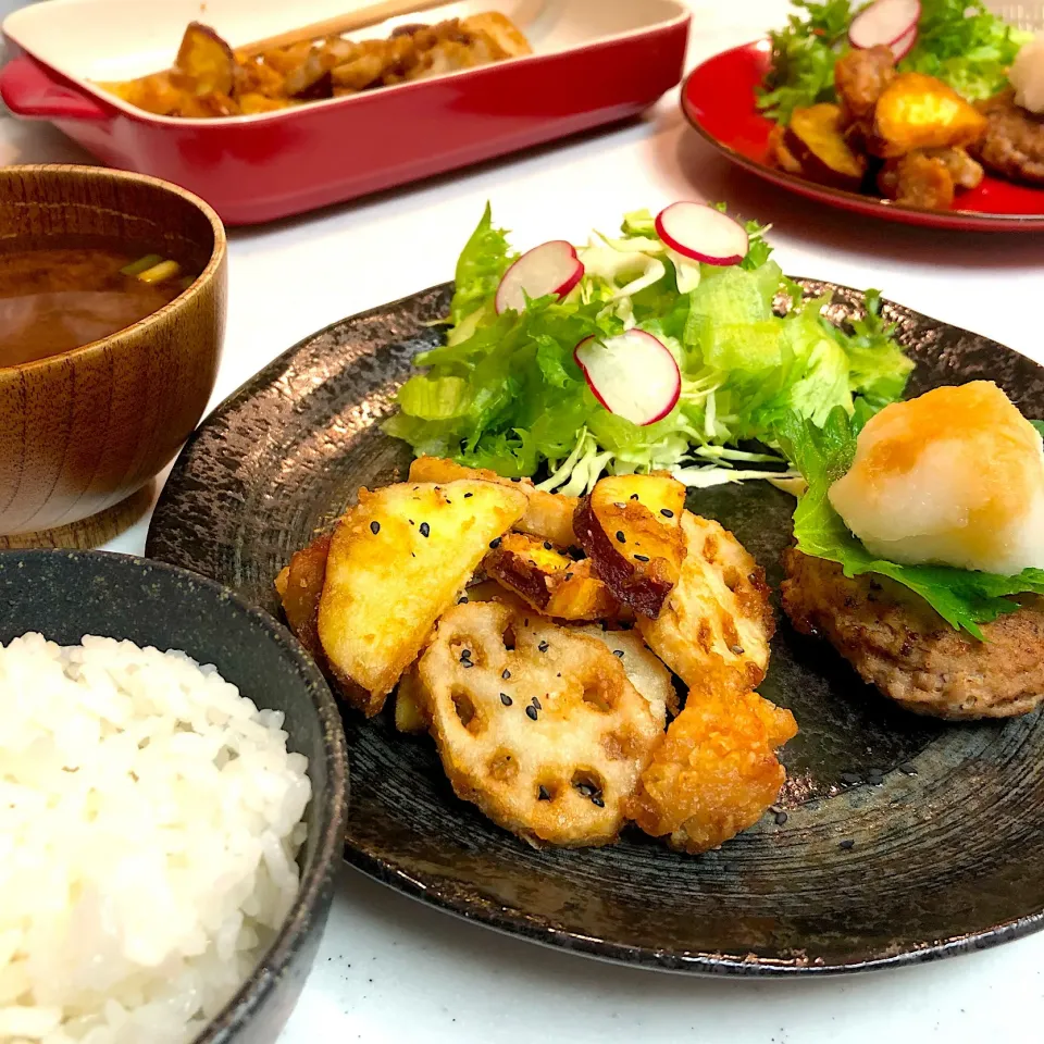 今日の夜ご飯★おろしハンバーグと根菜の甘辛揚げ|emichococo625さん