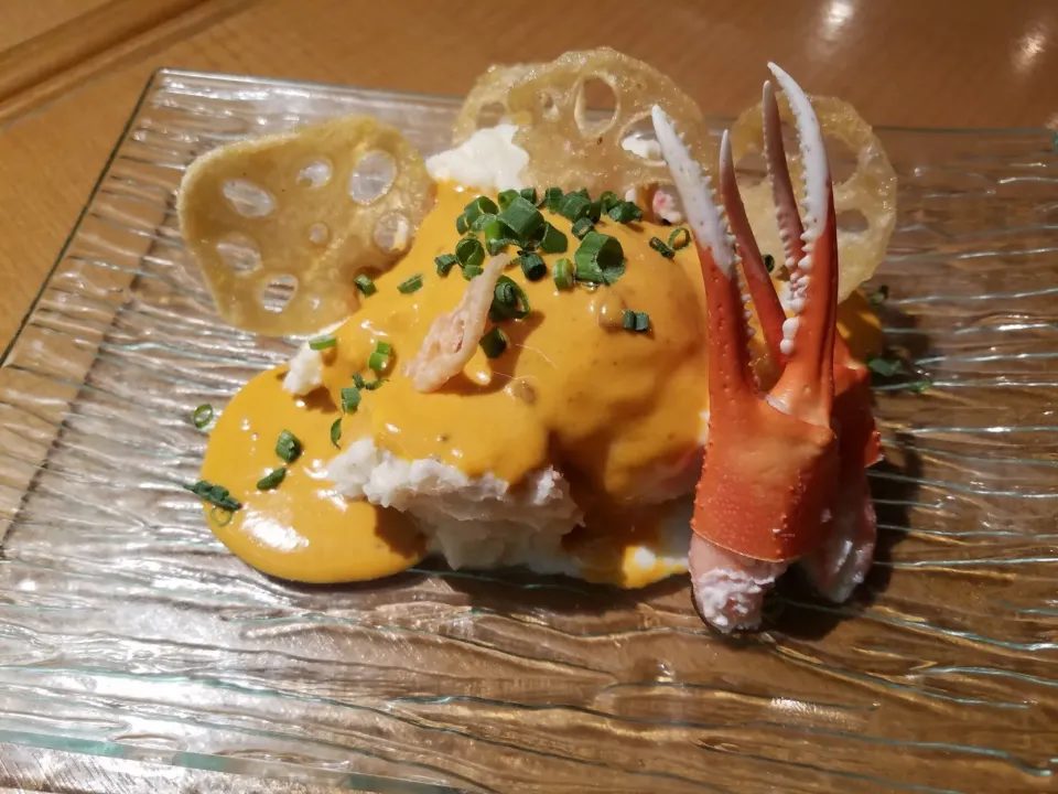 Snapdishの料理写真:ズワイガニのポテトサラダ|渡辺 蓮さん