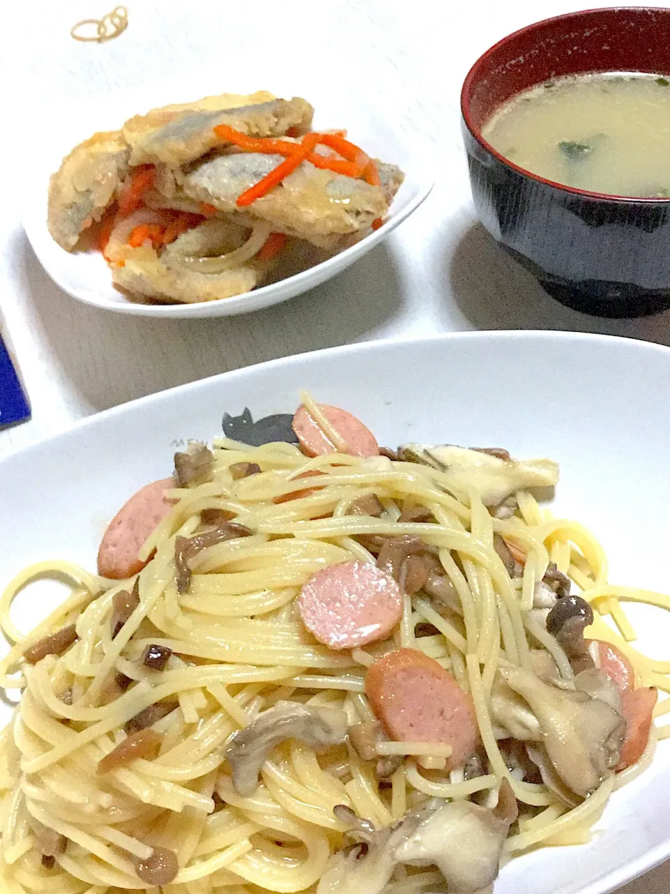 舞茸とウインナーの和風パスタ。豆乳スープ。アジの南蛮|Ayaさん