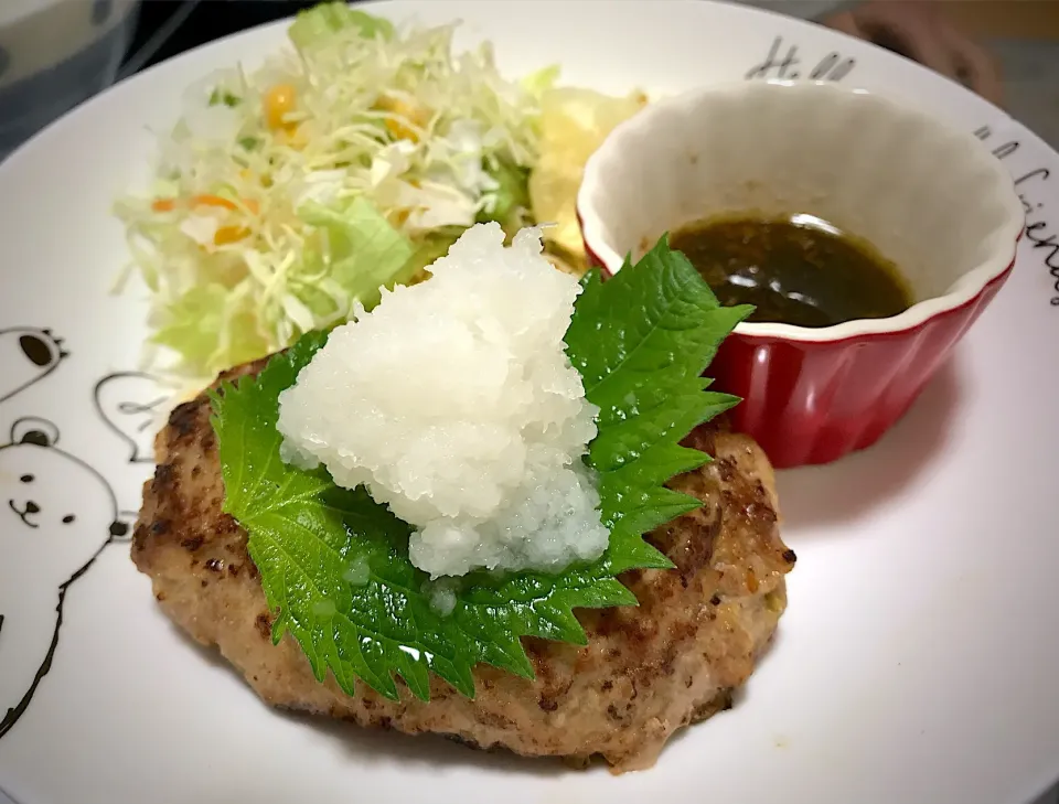 Snapdishの料理写真:和風おろしハンバーグ|まぁさん