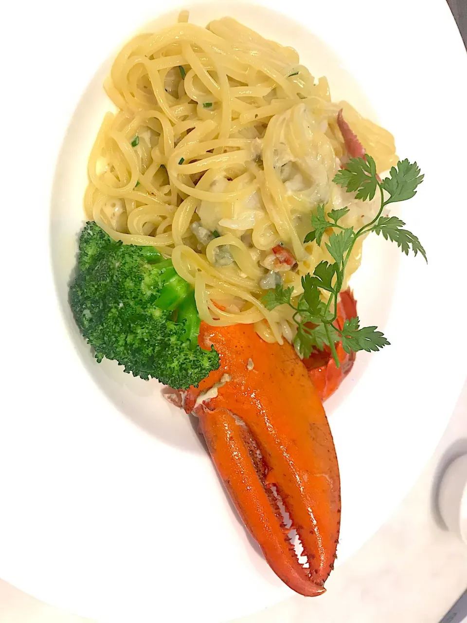 Boston lobster linguine|Sky Blueさん