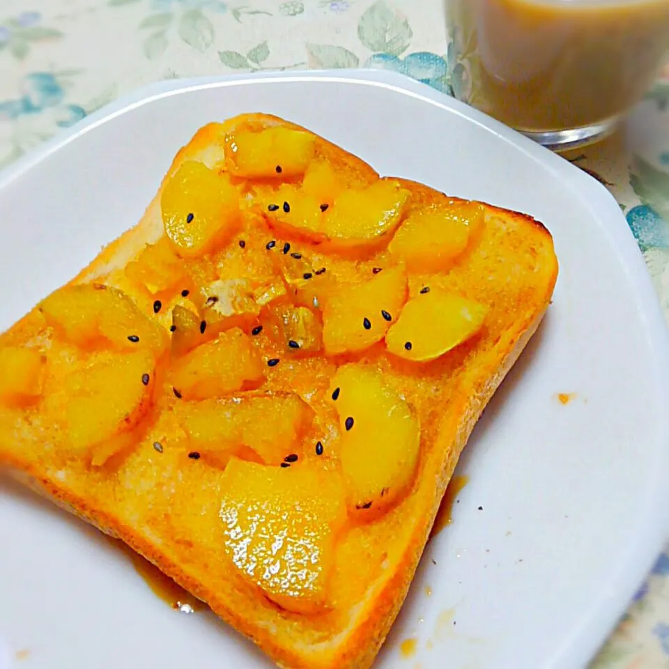 大学芋風🍠焼き芋トースト|うたかた。さん