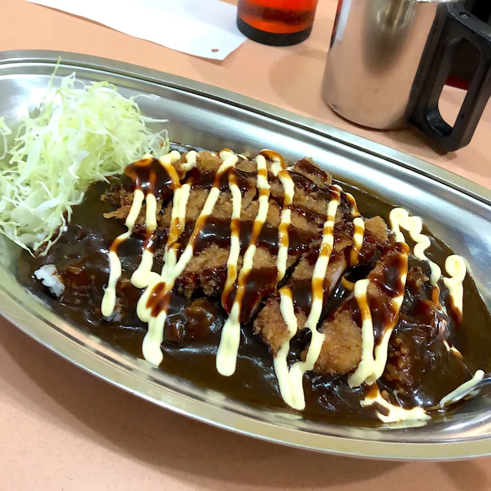 Snapdishの料理写真:ロースカツカレー マヨネーズがけ|XMP8さん