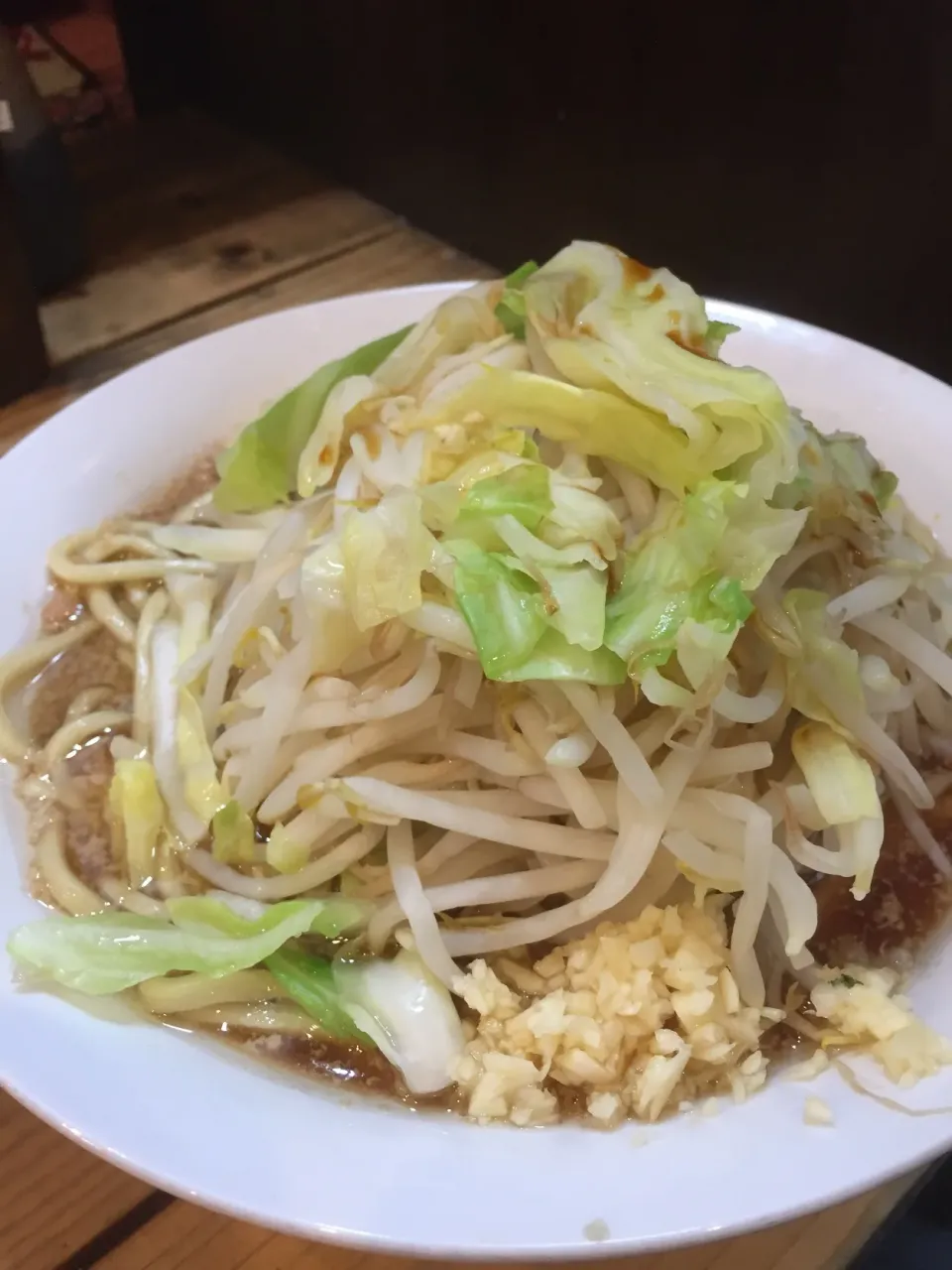 本日のランチは、あびすけでラーメン頂きました🍜

ニンニク、ヤサイマシ

美味しいかった😋|NOMU'S キッチン🍳さん