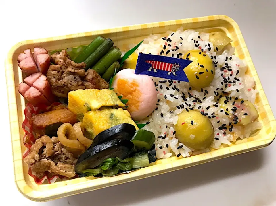 栗ご飯弁当🌰|みほままこさん