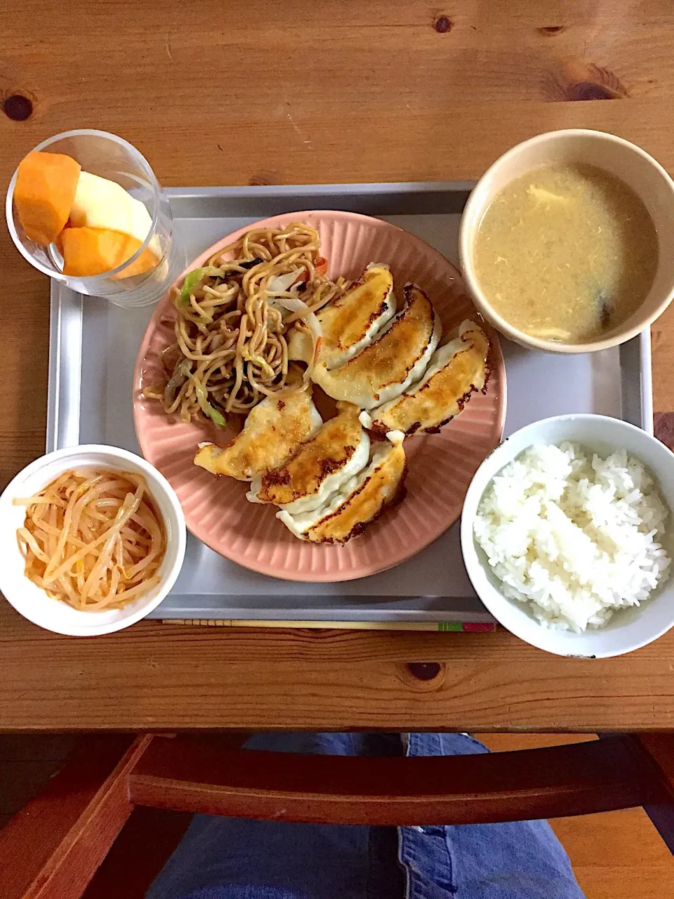 晩ごはん。餃子定食。|みぽさん