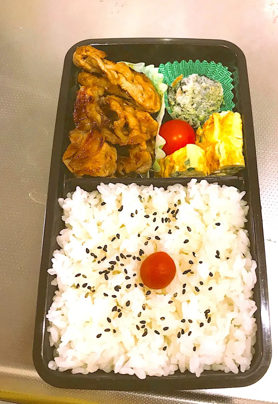 肉弁当。|I  まりこさん