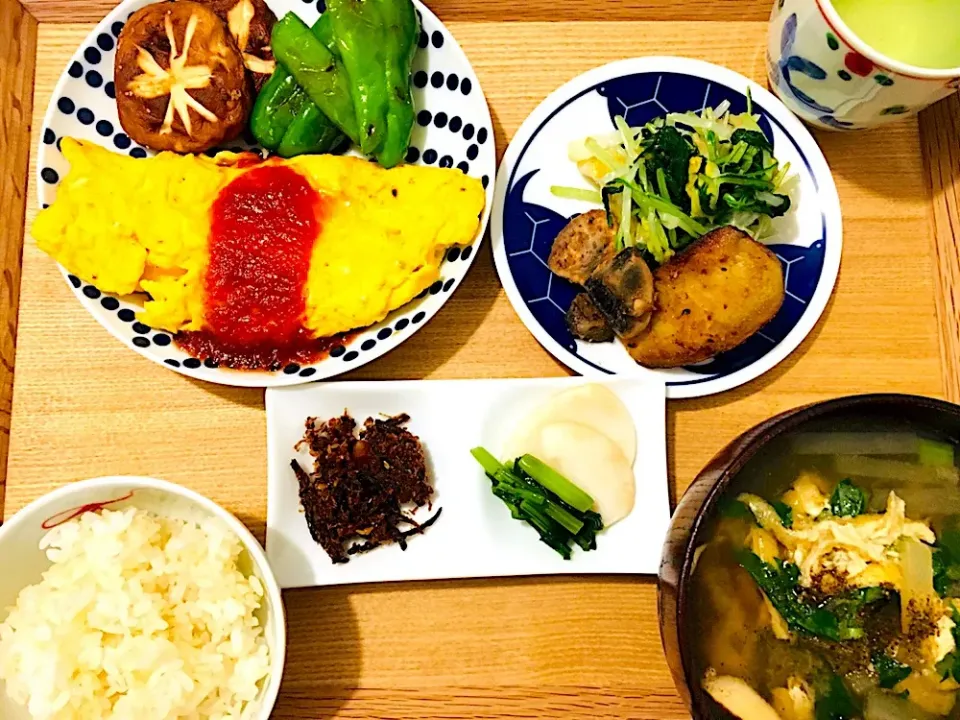 Snapdishの料理写真:…とある日の朝ごはん🍳|Tinaさん