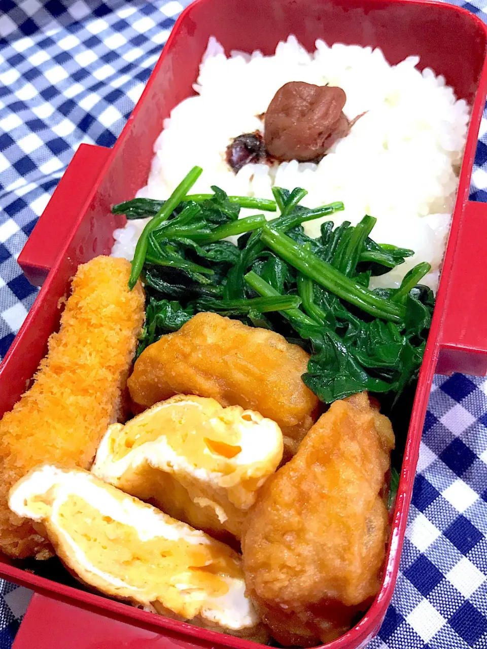 Snapdishの料理写真:11/26 #中学生女子弁当  #冷食唐揚げ  #日の丸弁当|みぽりんさん