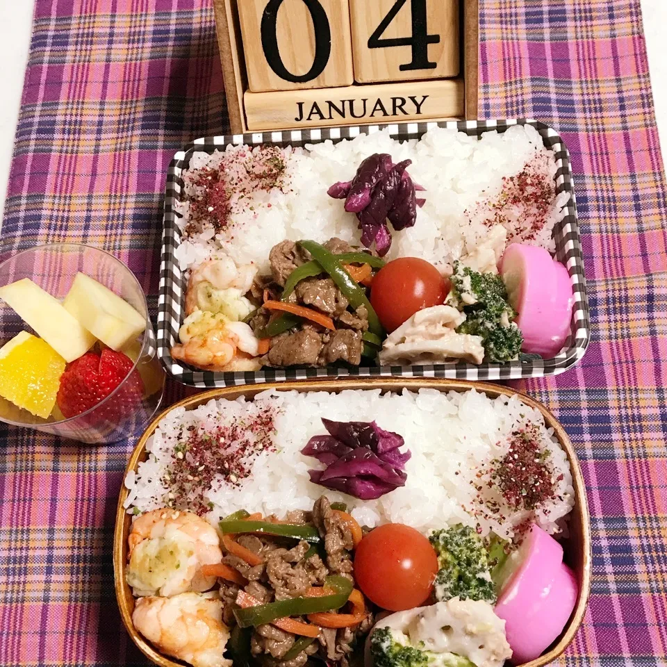 Snapdishの料理写真:1/4 兄弟弁当🎶|mayumayudonさん