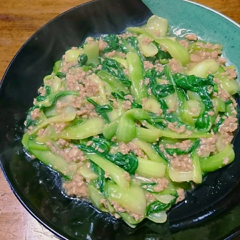 ななちさんの❤️チンゲン菜とひき肉のコクうま醤油炒め(*^^|よっしー♪さん