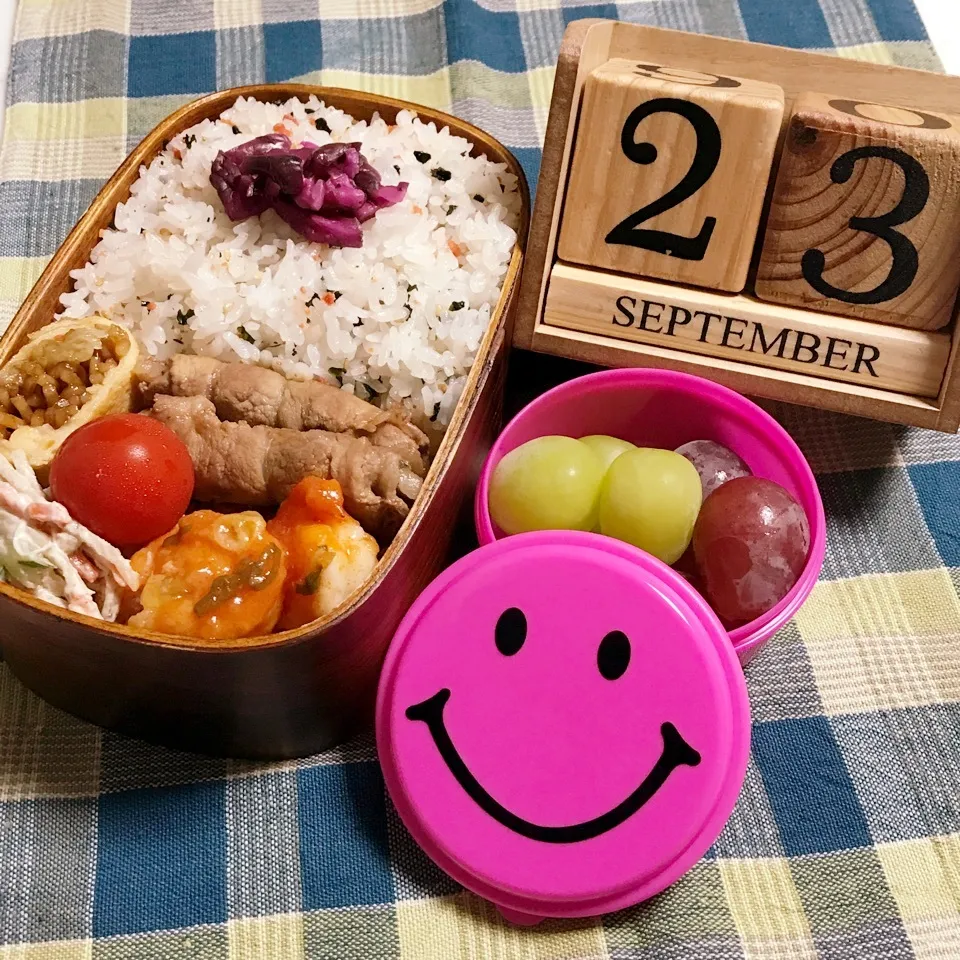 Snapdishの料理写真:9/23 お兄弁当🎶|mayumayudonさん