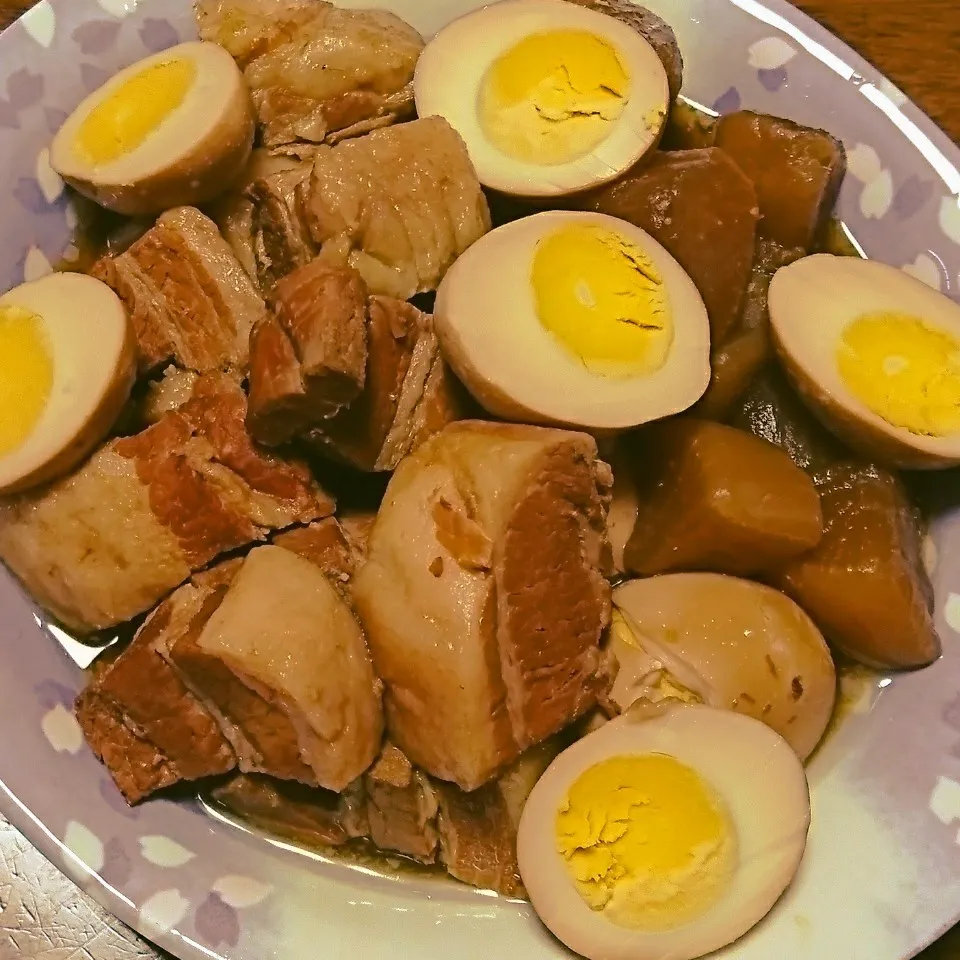 Snapdishの料理写真:味しみしみ～やわらか～豚の角煮(*^^*)|よっしー♪さん