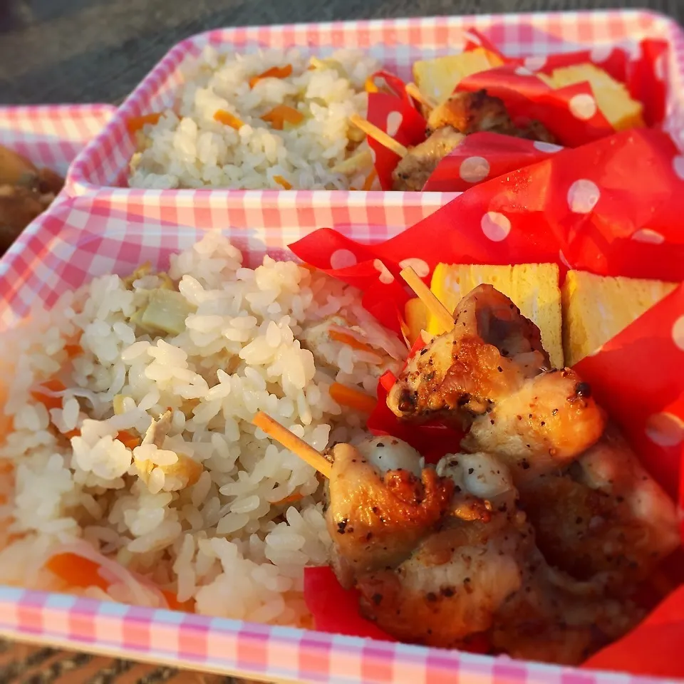 たけのこご飯&ミニ焼き鳥弁当о(ж＞▽＜)ｙ ☆|あゆさん