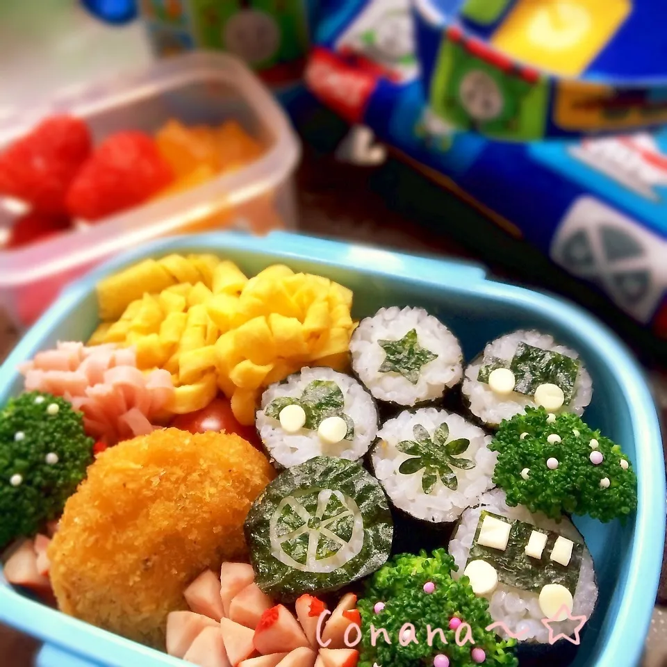 Snapdishの料理写真:簡単に細巻き弁当☆|conanaさん