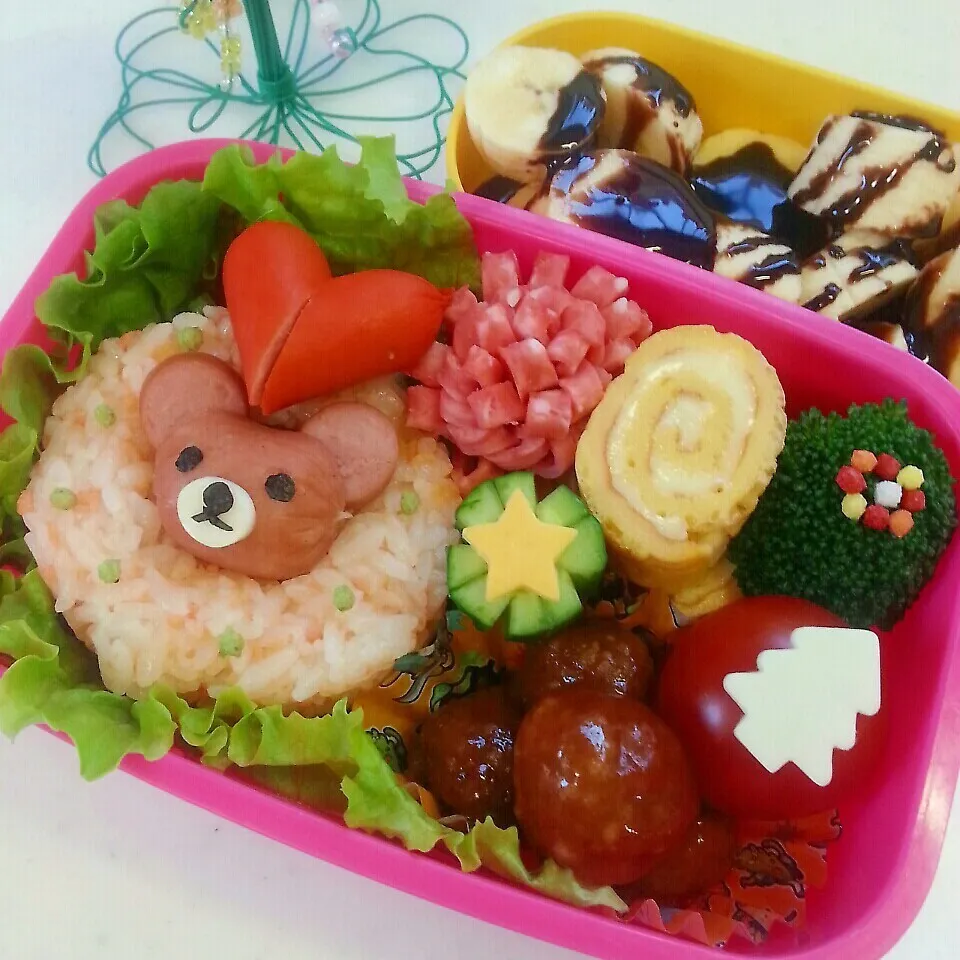 ドーナツ型でリースおにぎり弁当。|ちーぼー。さん