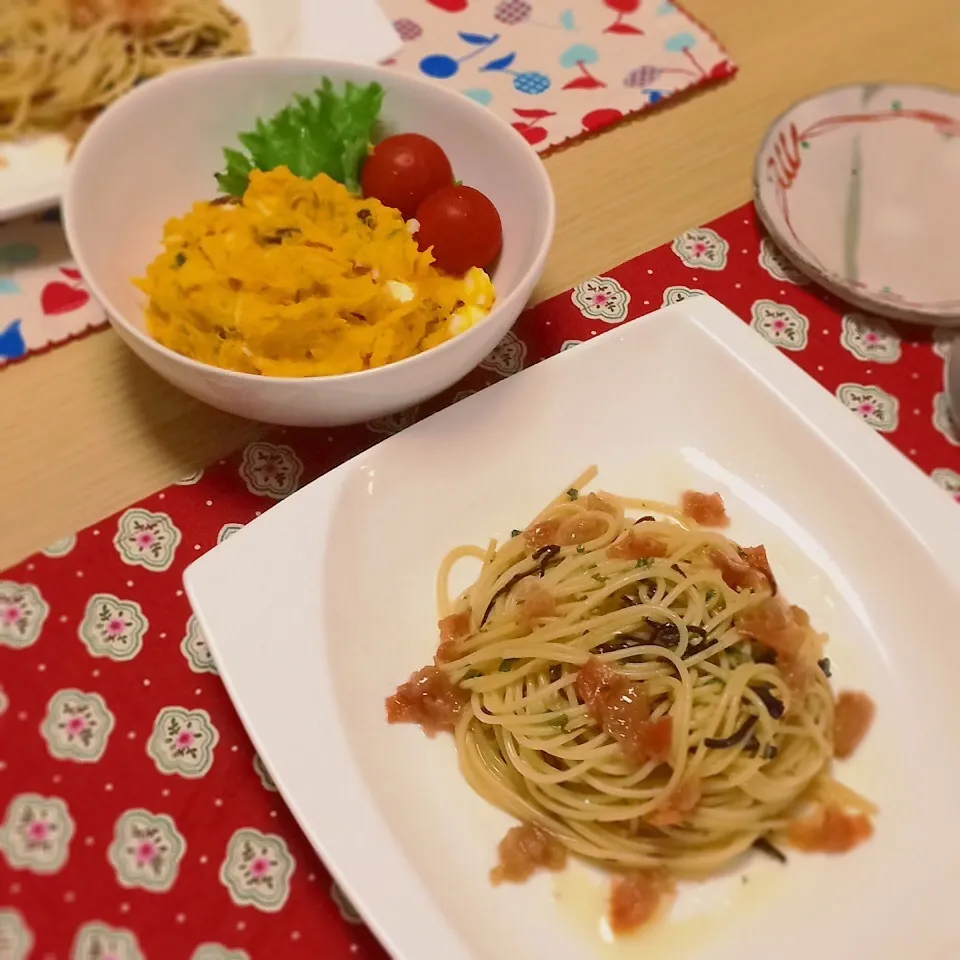 梅とシソの冷製パスタ♪カボチャのお豆サラダ♪|にゃんさん