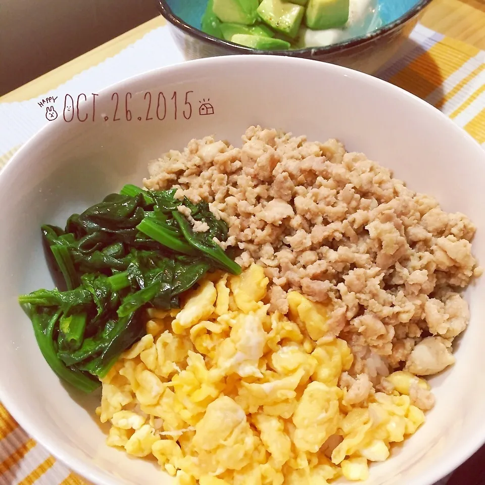 そぼろ丼♡|naokkumabonyariさん