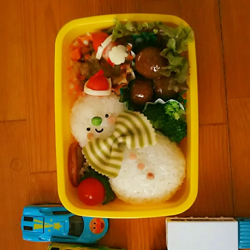 Snapdishの料理写真:年少さんお弁当☆115日目☆雪だるまおにぎり|桂華-kei-さん