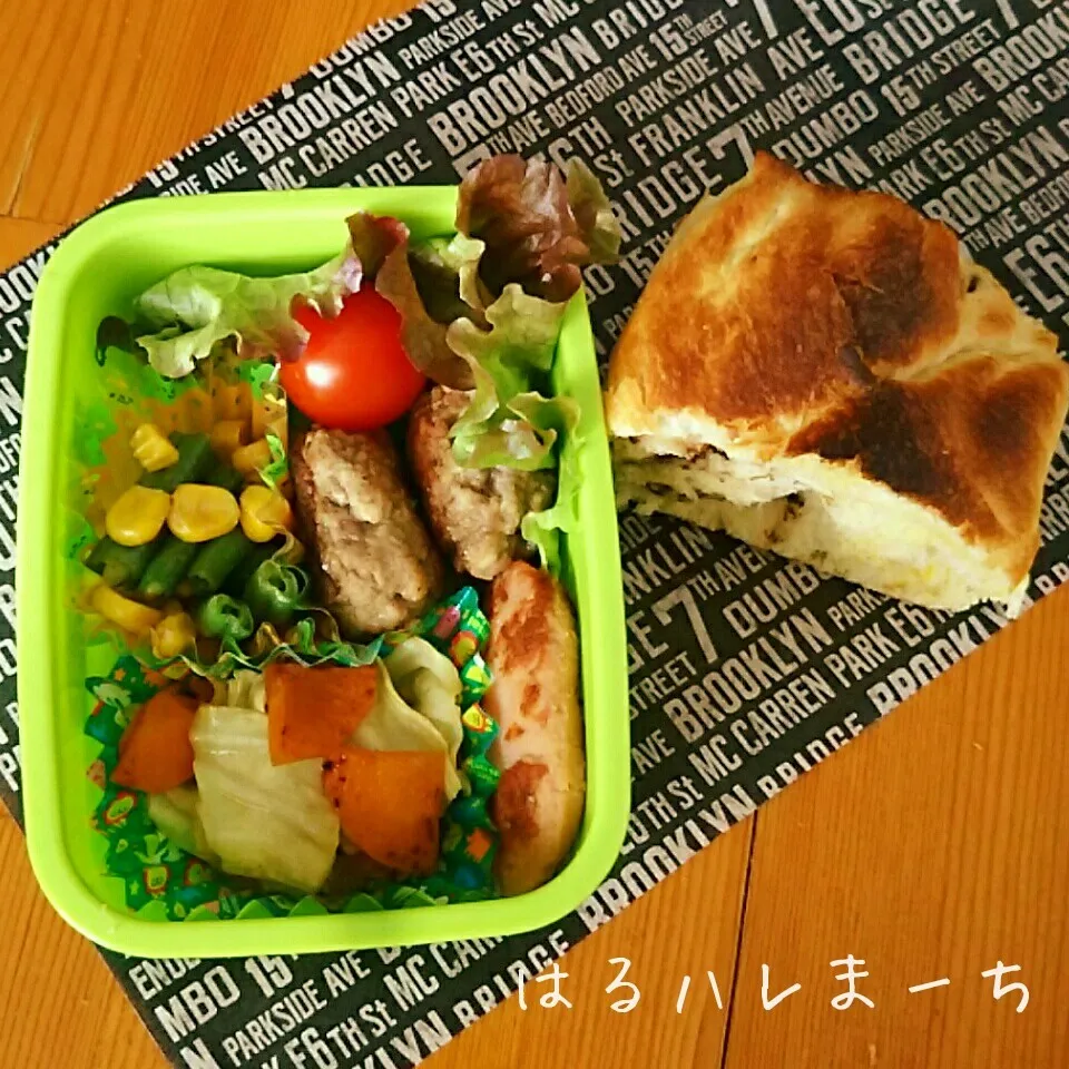 年少さんお弁当☆106日目☆カボチャとチョコのパン|桂華-kei-さん