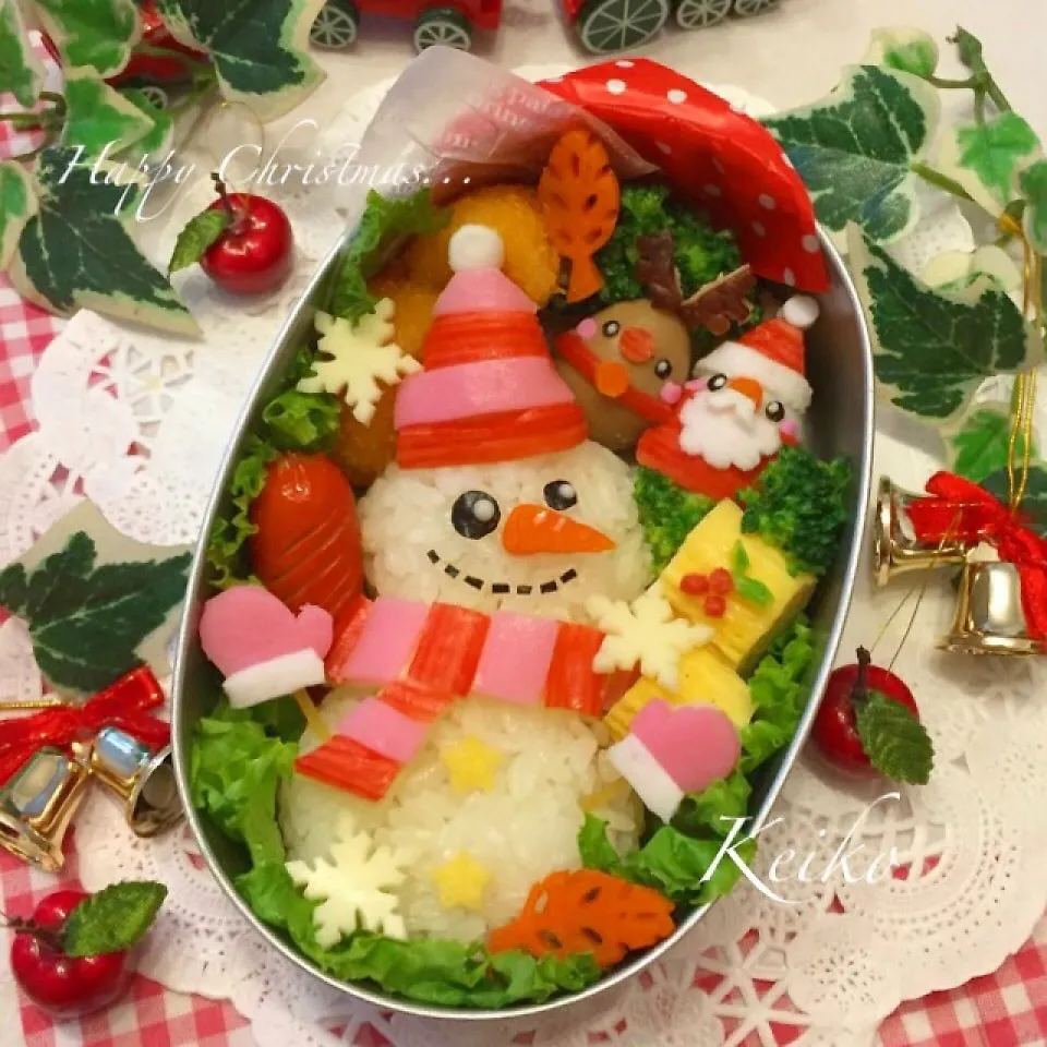 Snapdishの料理写真:雪だるまのクリスマス弁当.｡.:*♡|恵子❤️さん