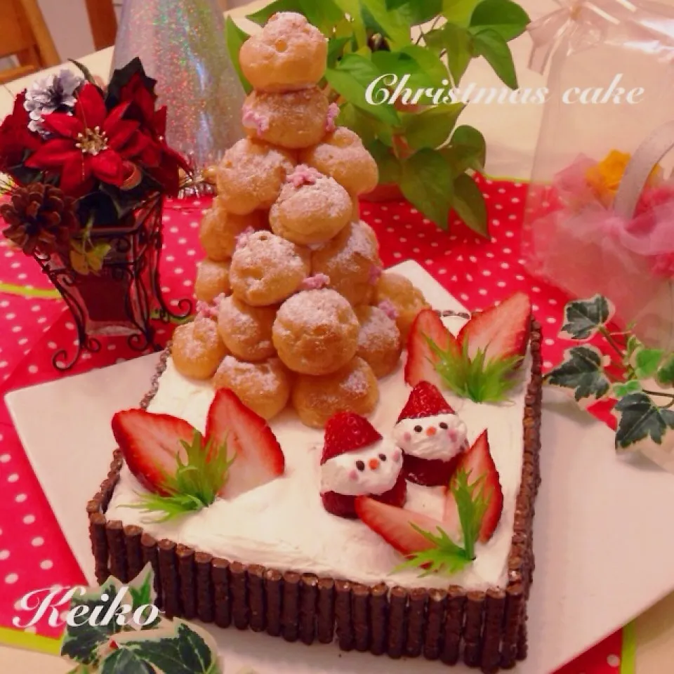 プチシューのクリスマスタワーケーキ♡|恵子❤️さん