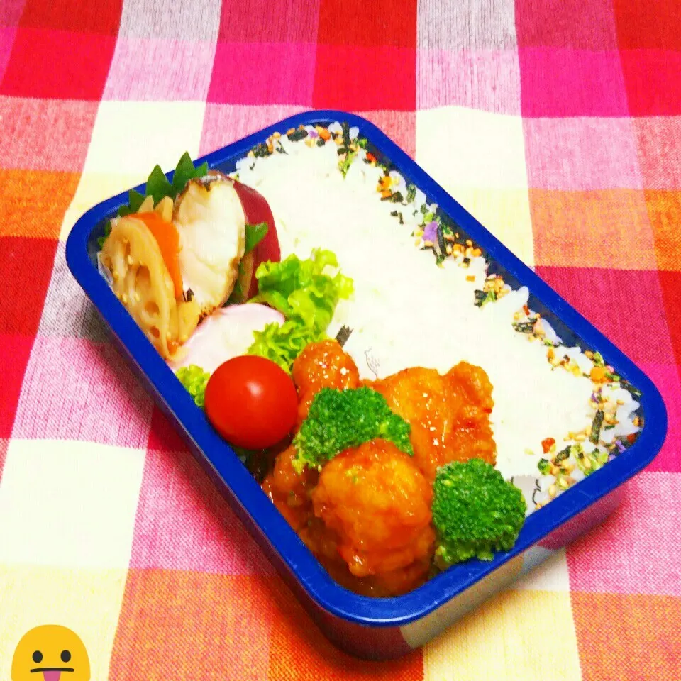 息子のお弁当(リク、鶏チリ😙)|かあたん(元ポップン)さん