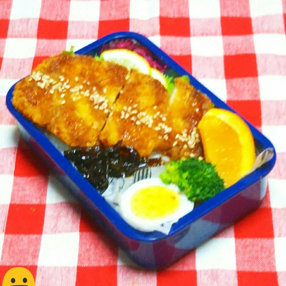 息子のお弁当(リク、ソースカツ丼😙)|かあたん(元ポップン)さん