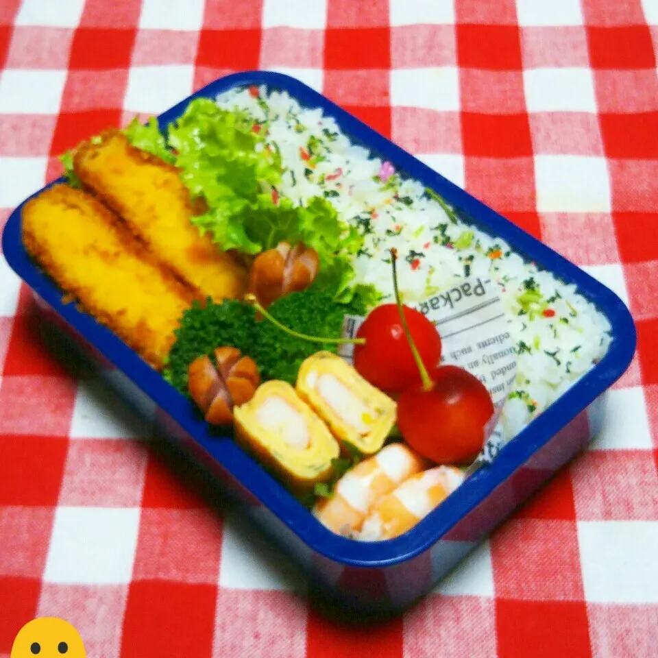 息子のお弁当(リク挽き肉の入っていない南瓜コロッケ😶)|かあたん(元ポップン)さん