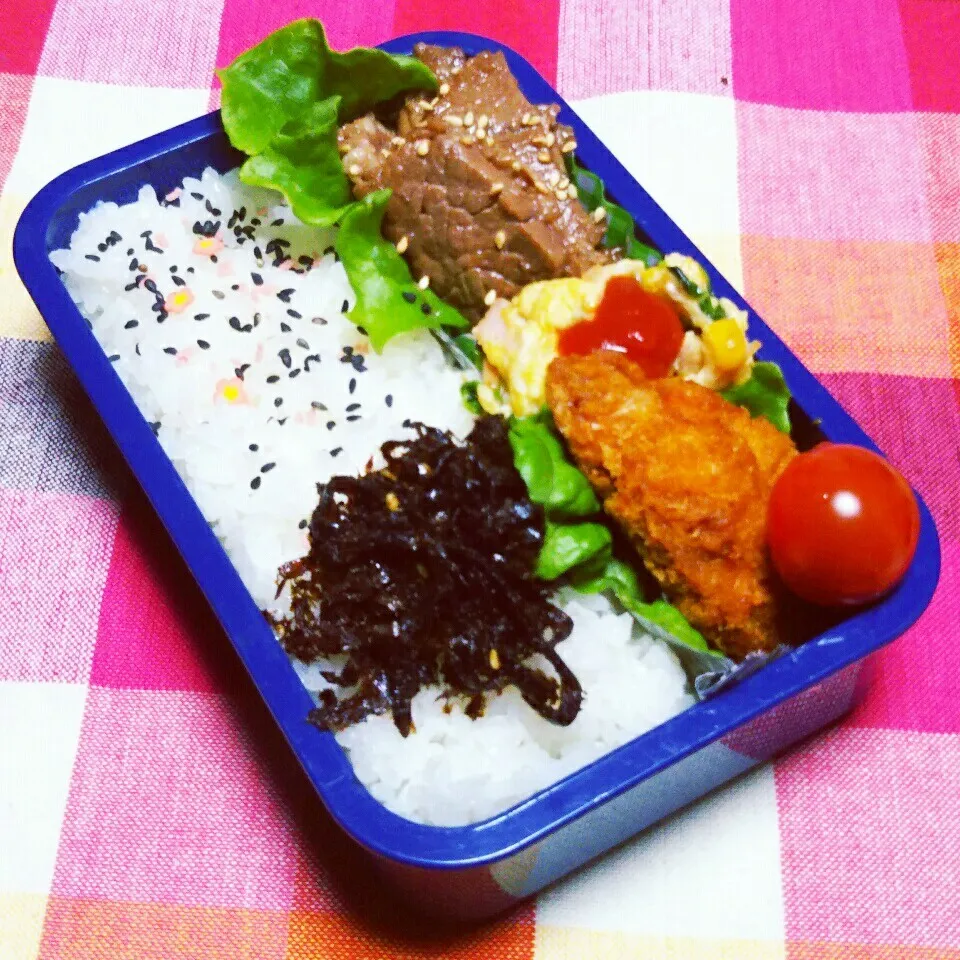 息子のお弁当(リク牛のお肉)|かあたん(元ポップン)さん