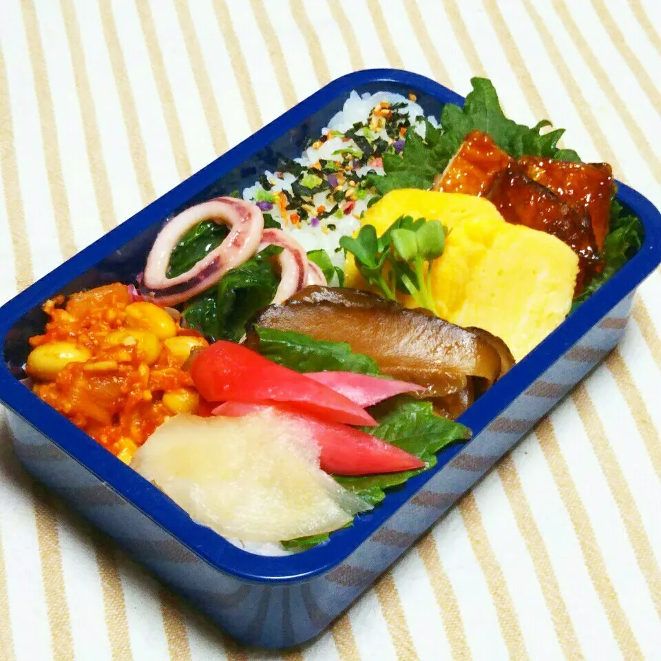 Snapdishの料理写真:息子のお弁当(半分のっけ弁)|かあたん(元ポップン)さん